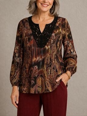 Vtg NEW YORK CITY Design Retro 1970s Paisley Metallic Crochet Peplum Poet Blouse